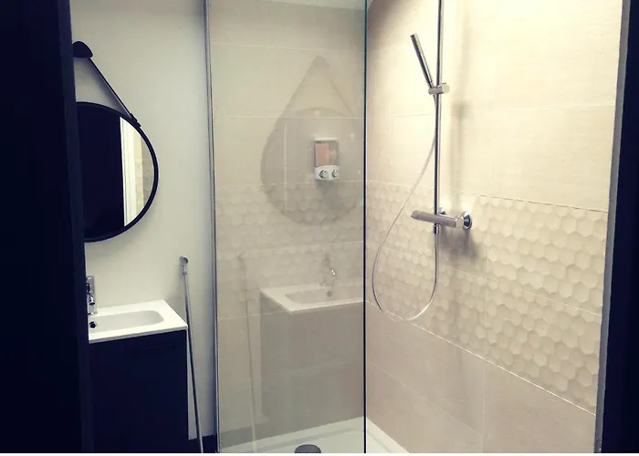 Le Courbet Topdestination-dijon - Centre - Classe 3 Etoiles * Dijon